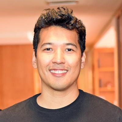 aboutPage.foundersSection.founders.nicolas.name