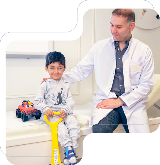 Médico e paciente em consulta médica